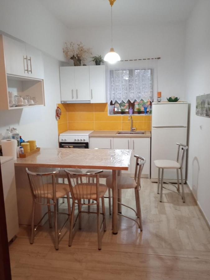 Dora Apartment By Hotelius Ypsos Exteriör bild